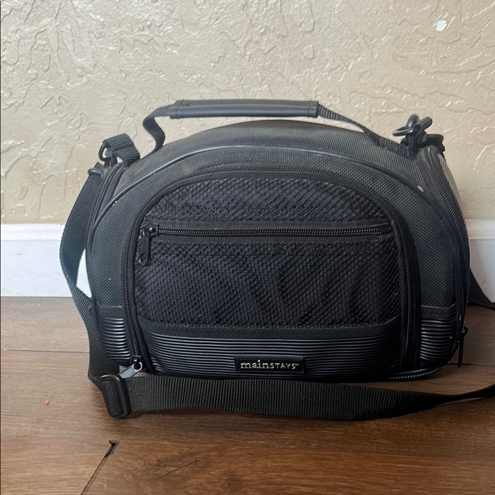 Panasonic digital camera (palmcorder with photo shot)